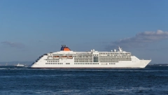 SRPKINJA SVU ŠUNKU S OVALA STRPALA U TORBU Našim ljudima skup doručak na kruzeru, evo kako su se snašli