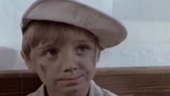 NE LIČI NA SEBE! Ovako danas izgleda mali Miša iz Žikine dinastije, nestao i povukao se, a evo čime se bavi