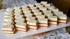 BELA VOĆNA MAĐARICA Sanja nam je dala recept za kolač koji će vas raspametiti, još je ukusniji od klasične čokoladne verzije