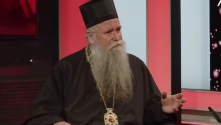 PRELAZAK IZ SMRTI U ŽIVOT! Joanikije: Nema većeg čuda nego kad nevernik dođe kod Svetog Vasilija i tu dobije veru