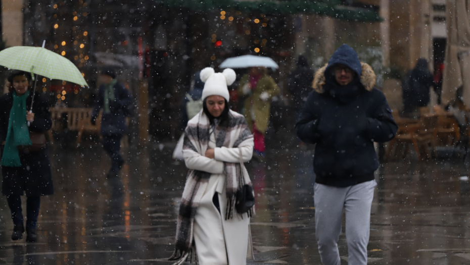 PADA SNEG U BEOGRADU! Temperatura pala na samo jedan stepen