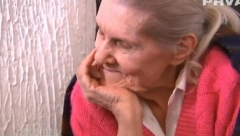 SUPRUGA BOGATOG PEVAČA UMRLA KAO BESKUĆNICA! Dugo je živela u izobilju, a poslednje dane provela u bedi