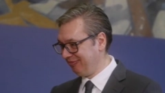 VUČIĆ DOBIO NEOČEKIVANI POKLON Imitator predsednika Srbije spremio lepo iznenađenje (VIDEO)