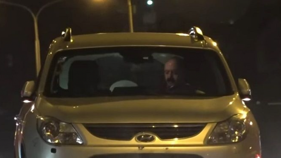 PRVI SNIMCI HARISA DŽINOVIĆA U JEKU RAZVODA OD MELINE Folkera niko nije očekivao na ovoj lokaciji, evo gde je uhvaćen