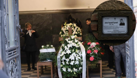 POČELA SAHRANA GLUMICE JELENE ČVOROVIĆ Ćerka neutešna, a ova koleginica se pojavila prva!