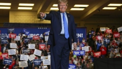 TRAMP U VOĐSTVU Bajdenov rejting na najnižem nivou do sada