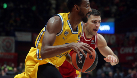 PO UZORU NA NBA Holinsu novi dvonedeljni ugovor sa Žalgirisom