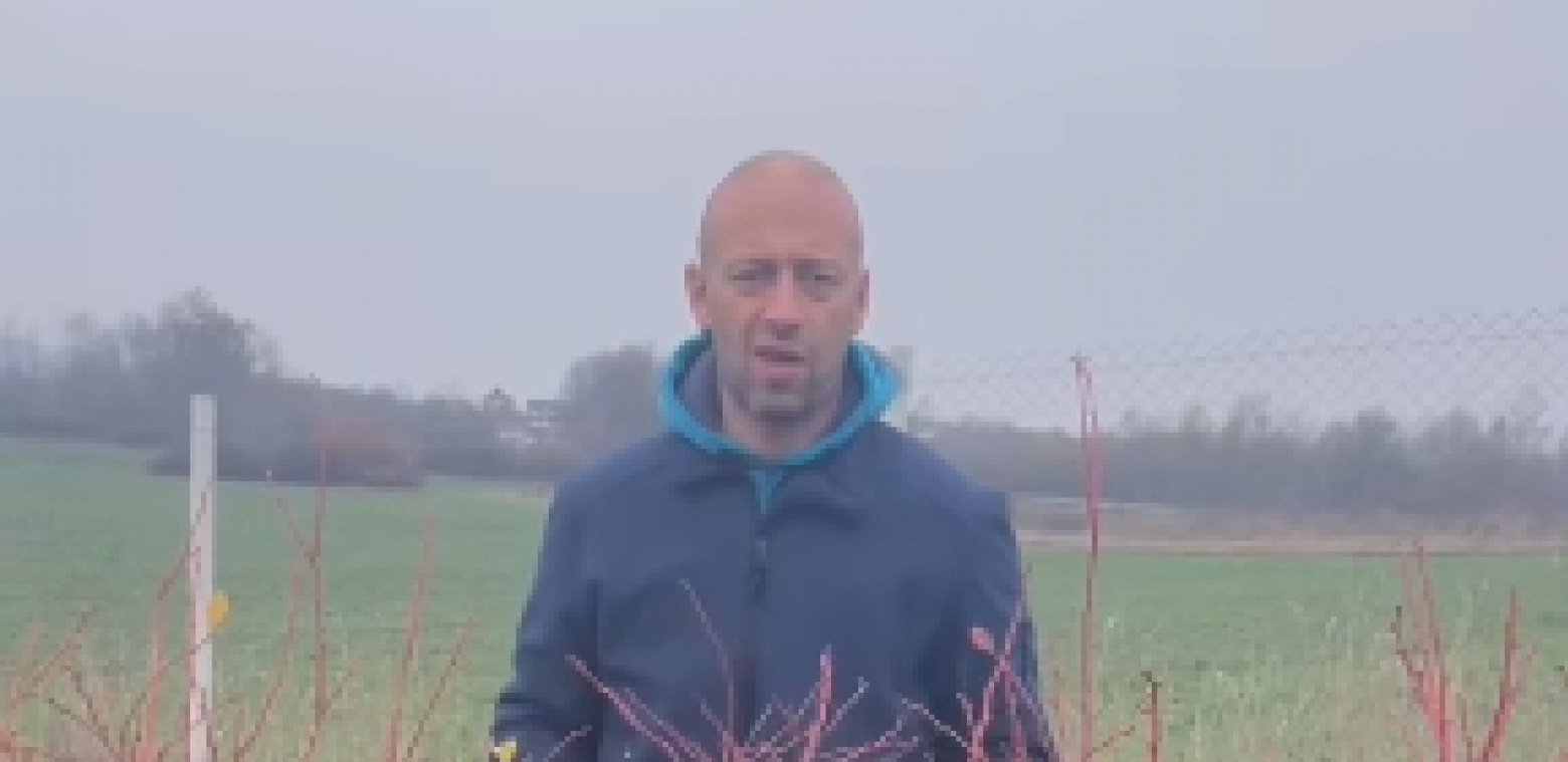 "NJIVU NAJBOLJE RAZUME KO JE NA NJIVI ODRASTAO" Radoslav Milojičić Kena poslao snažnu poruku  (VIDEO)