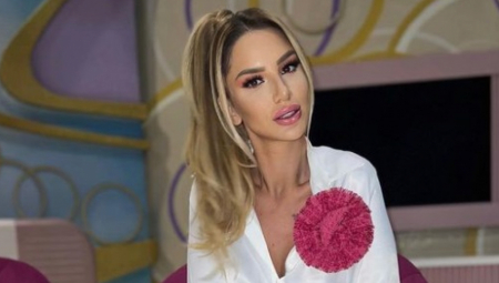 ALEKSANDRA NIKOLIĆ TRUDNA RADI PUNOM PAROM Nakon raskida sa Filipom presekla i otkrila čime će se baviti, ovo niko nije očekivao