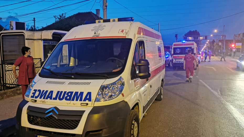 DRRŽAVLJANKA SAD UMRLA U BOLNICI NAKON ŠTO JU JE UDARIO AUTOBUS NA LINIJI 77  Prelazila ulicu van pešačkog prelaza