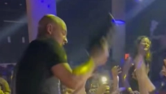 NESTVARNE SCENE IZ RIJEKE Desingerica lupao Hrvate patikom po glavi, napravio totalni haos