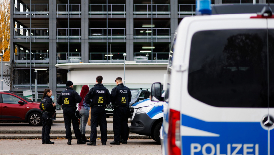 SRBIN ZA 20 SEKUNDI IZVEO PLJAČKU Samo par sati kasnije uhapsila ga je švajcarska policija
