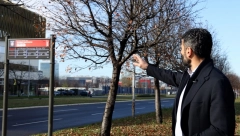 Aleksandar Šapić: Informativne table na stajalištima istorijski događaj za javni prevoz i budući „trejd mark” Beograda (FOTO)