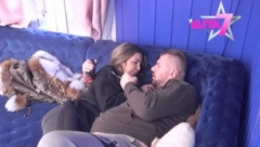 STEŽE ME I GUŠI! Aneli ne može da dođe sebi, Janjuš pokušava da je smiri