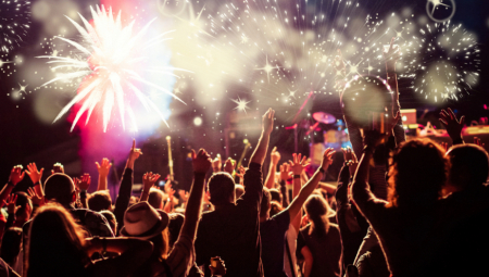 BUDVA NIJE NAJSKUPLJA! Evo koliko novca treba da izdvojite za doček Nove godine na crnogorskom primorju