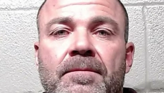POLICAJAC RAZLUPAO PRODAVNICU ZA ODRASLE Kada je video šta njegova žena želi da kupi, pao mu mrak na oči