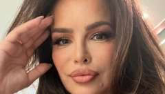 SEVERINA POKAZALA GRUDI I PUPAK Fanovima se dopao stomak, poprsjem pevačice neki nisu baš zadovoljni