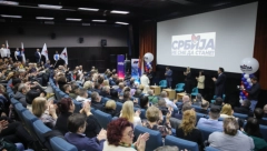 NE SMEMO DA DOZVOLIMO POVRATAK U PROŠLOST Željko Rebrača i Irena Vujović poručili da je ovo prelomni trenutak