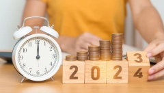 ŠTA AKO VAM SLOBODNI DANI PADNU NA PRAZNIKE? Evo da li radnik ima pravo na naknadu zarade