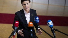 PREMIJERKA BRNABIĆ BRANI INTERESE SRBA NA KOSMETU Uložila rezervisanost na deklaraciju Evropske Unije (FOTO)