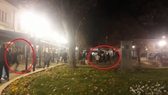POTERA ZA BAJOM MALIM KNINDŽOM Hit scena u centru Obrenovca - stotine ljudi jurilo za pevačem po trgu (FOTO)