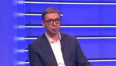 "POZIVAM SVE GRAĐANE DA NIKOGA NE SLUŠAJU I NE PODLEŽU PRITISCIMA" Vučić gost emisije "Prva tema"