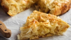 BRZI BUREK SA KROMPIROM Od gotovih kora, posan i slasan