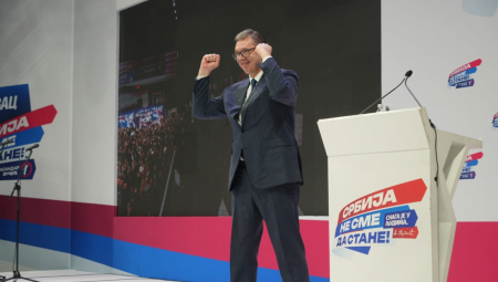"KO SA OVAKVIM DIVNIM LJUDIMA MOŽE DA IZGUBI" Predsednik Vučić poslao snažnu poruku građanima