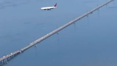 SNIMAK IZ AVIONA DIGAO JAVNOST NA NOGE Scena izgleda suludo, ali postoji jednostavno objašnjenje (VIDEO)