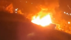 ZASTRAŠUJUĆA SCENA U UMKI Bukti veliki požar, crn dim kulja na sve strane (VIDEO)