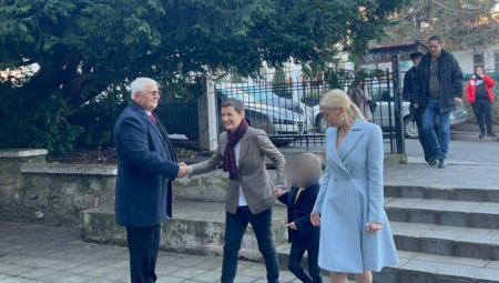 PREMIJERKA ANA BRNABIĆ GLASALA U BEOGRADU