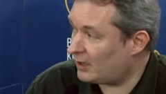 MARTENS POHVALIO NAŠU ZEMLJU  Nemački novinar poručio: "Dinar stabilan, Srbiji ide dobro, investicije teku"