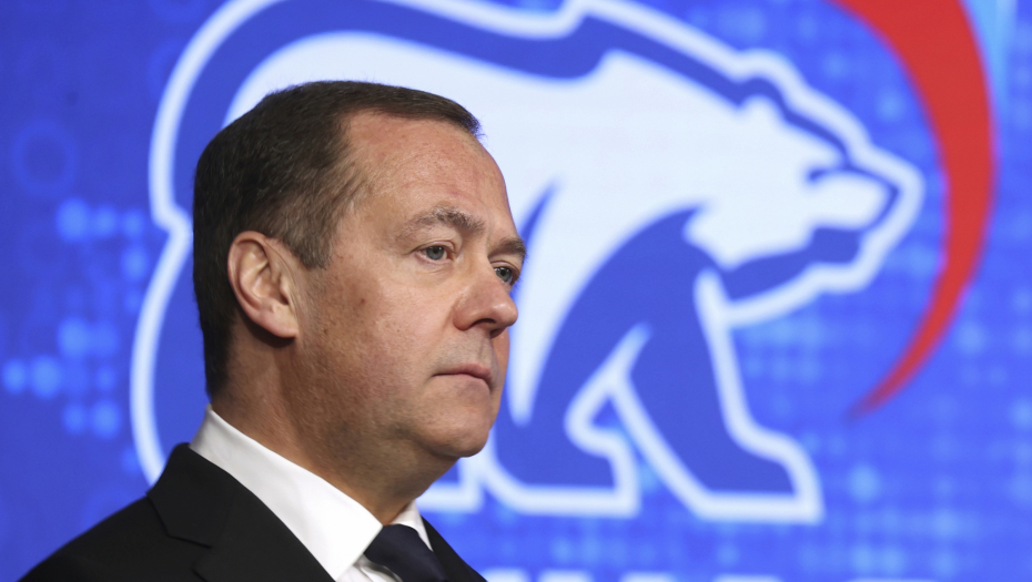 MEDVEDEV IZRIČIT: "Niko nikada nije uspeo da potčini Rusiju svojoj volji, a ne može ni sada"