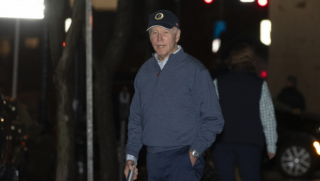 U AMERICI NAJVAŽNIJI LJUDI BOLESNI "Vreme je da prestanemo da pokušavamo da to sakrijemo"