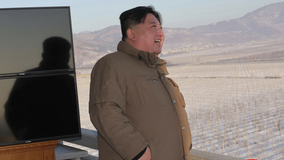 KIM ISPALIO VIŠE OD 200 PROJEKTILA Južna Koreja naredila hitnu evakuaciju