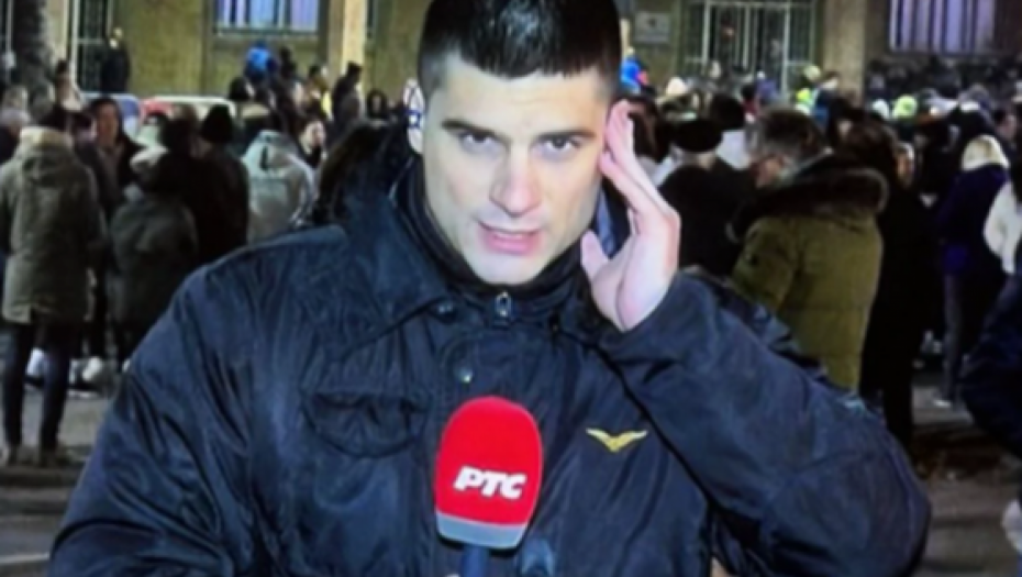 ŽENE ODLEPILE ZA REPORTEROM RTS-A Srbija bruji o njegovom izgledu, napravio opštu pometnju