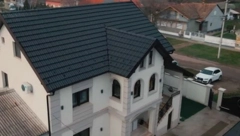 KUĆA CECINIH PRIJATELJA U TITELU ODIŠE LUKSUZOM Kristalni lusteri i mermerni pod, a evo kako je nekada izgledala!