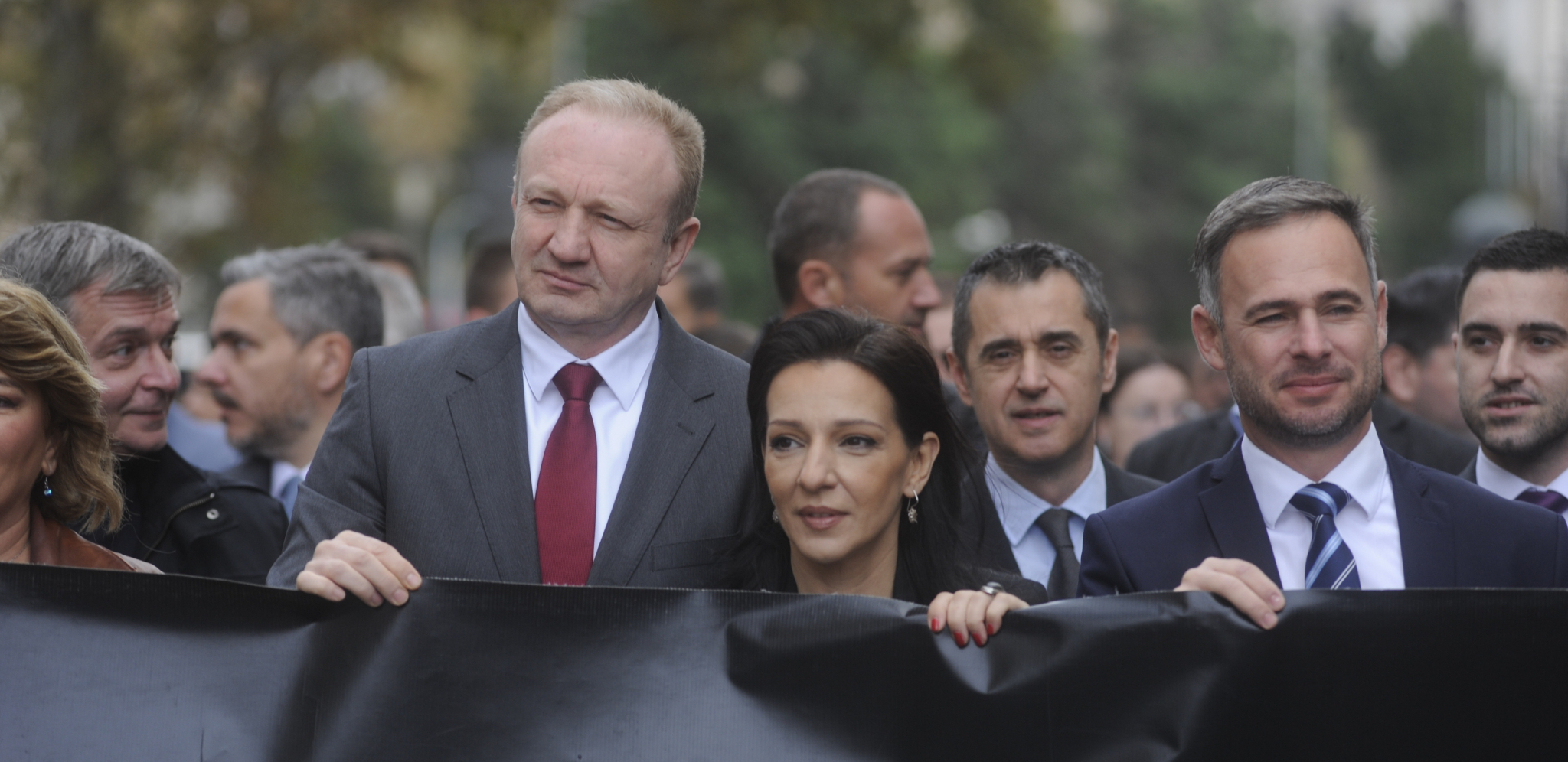 ĐILAS OSTAO BEZ KOALICIJE I Aleksić izlazi na izbore uprkos Đilasovom obećanju da neće!