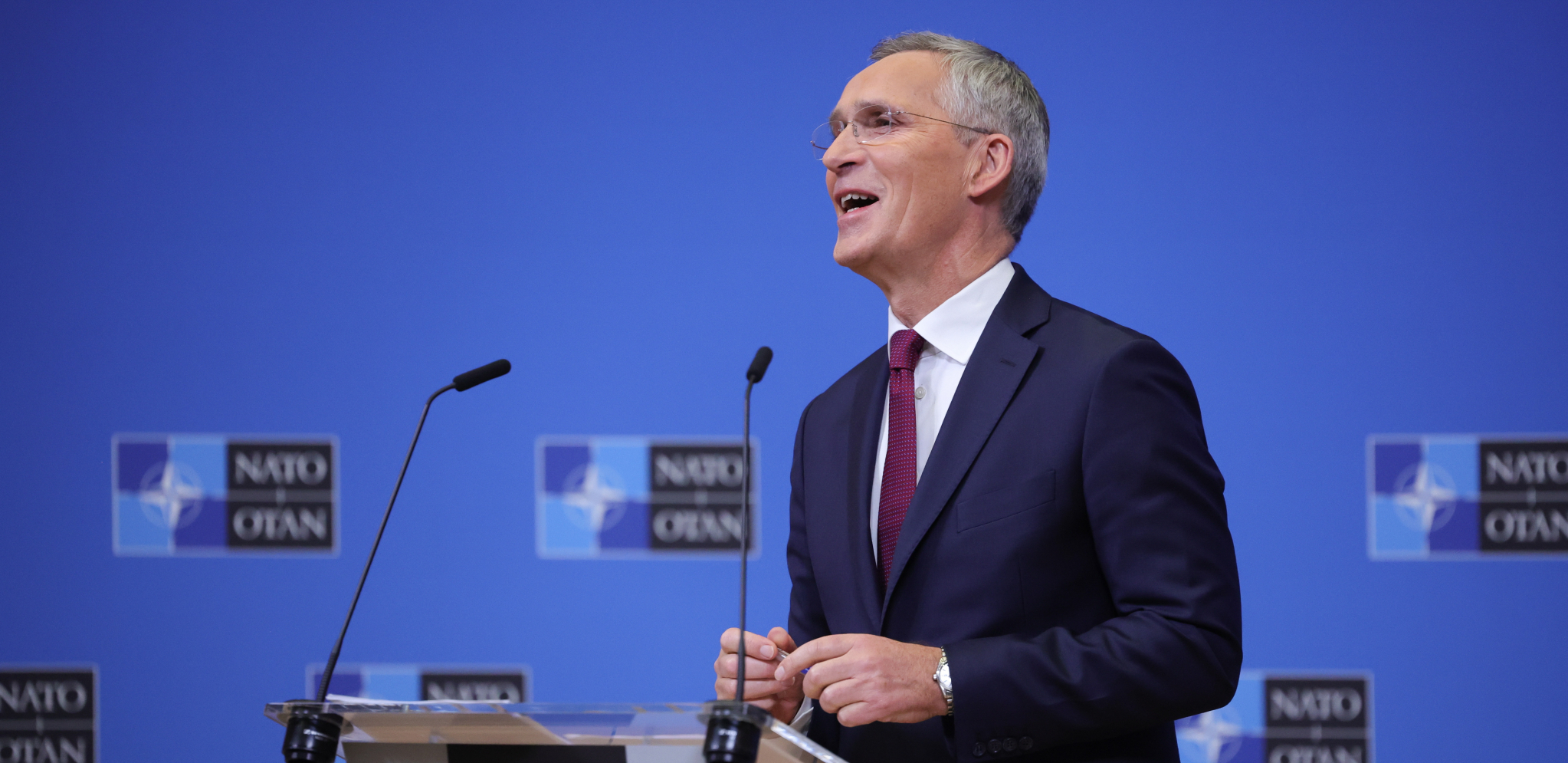LEGALNO JE, RASPALITE? Stoltenberg o udarima na Rusiju