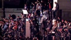 POBUNA PROTIV MILEJA! Desetine hiljada Argentinaca izašlo na ulice! (VIDEO)