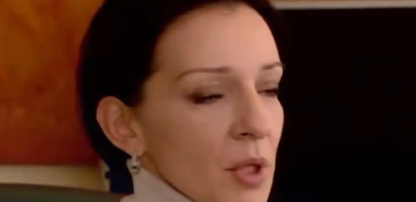 TEPIĆEVA SE GADI REPUBLIKE SRPSKE Em laže i opanjkava svoj narod, em ni ime neće da joj izgovori! (FOTO)