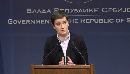 SKANDAL U ŠOLAKOVIM MEDIJIMA Osvanula krvava Vučićeva glava, hitno se oglasila premijerka (FOTO)