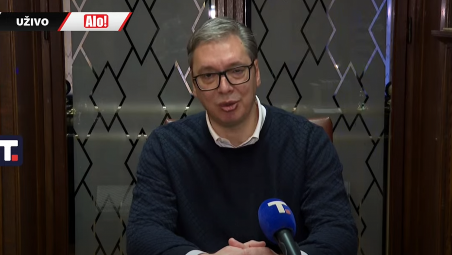 NEĆEMO DATI DA UNIŠTE NAŠU KUĆU Vučić: Odbranićemo našu Srbiju, samo vas molim da sačuvamo mir (VIDEO)