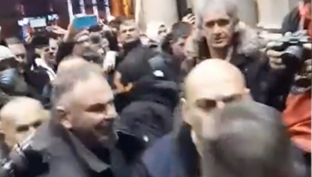 "POKUŠAJ MAJDANA U BEOGRADU" Ukrajinski lobista Čedomir Stojković poziva na rušenje Srbije: CIA i strane službe su sve organizovale