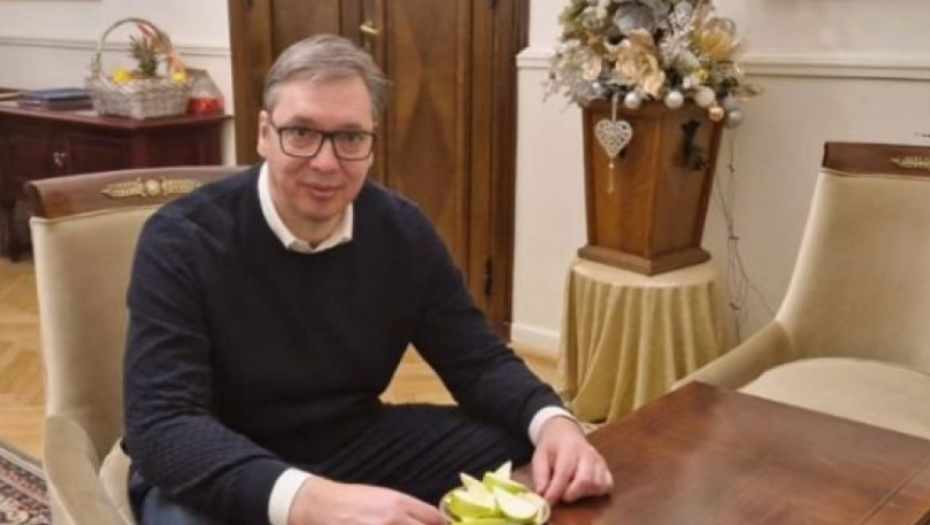 UVEK SAM NA SVOM RADNOM MESTU, SPREMAN DA ŠTITIM STABILNOST ZEMLJE: Vučić se oglasio na Instagramu