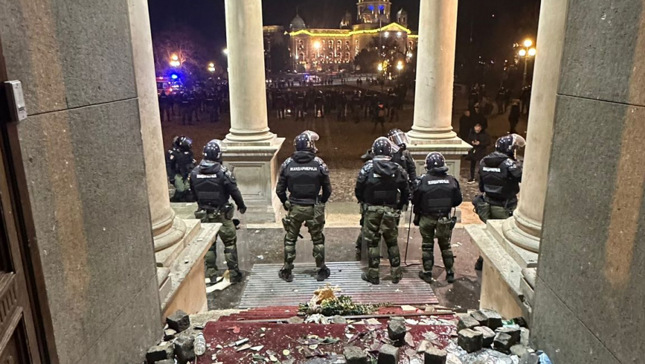 BROJ ĆE BITI VEĆI Ivković: Procesuirano 38 lica za napad na Skupštinu Grada