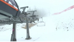 CRNOGORCI GLEDAJU U NEBO I ČEKAJU DA PADNE SNEG Opet nespremno dočekali zimsku sezonu