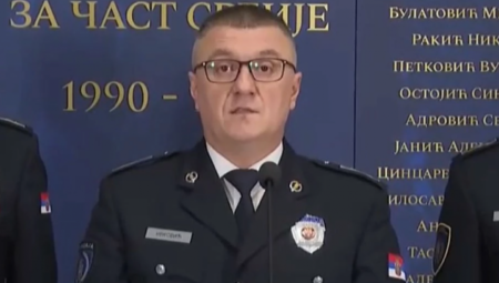 "BILO KAKVO NASILJE I BLOKADE SAOBRAĆAJA NEĆE SE TOLERISATI" Ivković :  Policija će u skladu sa zakonom privesti sva lica koja te nemire izazivaju