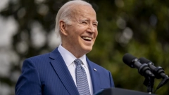 GODINA BLAMOVA! Urnebesna obraćanja predsednika SAD (VIDEO)