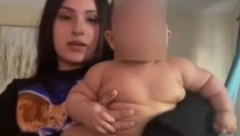 DA LI STE VIDELI VEĆU PETOMESEČNU BEBU? Dva miliona ljudi je šokirano pa su razapeli majku, a od njenog odgovora su zanemeli
